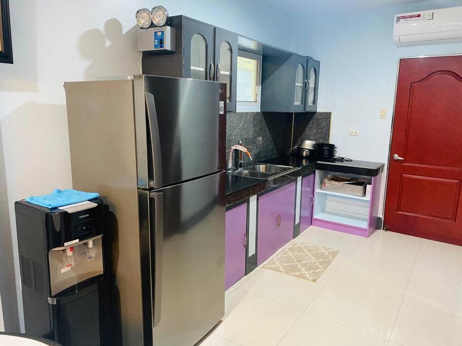 B1 - Spacious 3Br House With Netflix, Fiber Wifi, Parking, Balcony Apartment Cagayan de Oro Exterior photo